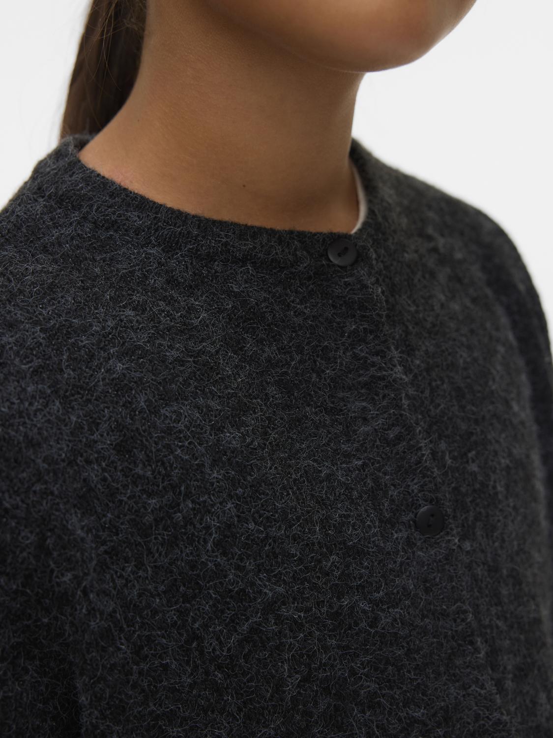 model_shot-detail